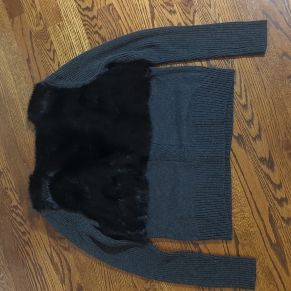 New Faux Fur Cardigan Vera Wang Black/Gray Button Wool Blend  Size XL - Picture 6 of 10